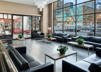 Travelodge by Wyndham Downtown Chicago hotel thumbnail 2