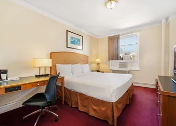 Travelodge by Wyndham Downtown Chicago hotel thumbnail 7