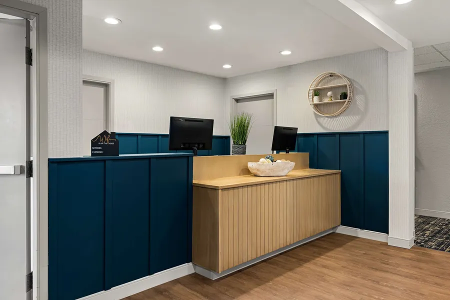 Sonesta Simply Suites Irvine East Foothill hotel detail image 2