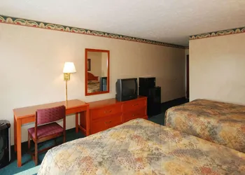 Beaver Dam Inn hotel thumbnail 5