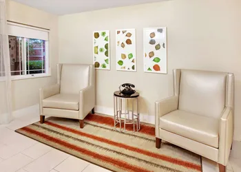MainStay Suites Chicago Schaumburg hotel thumbnail 3