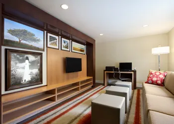 MainStay Suites Chicago Schaumburg hotel thumbnail 5