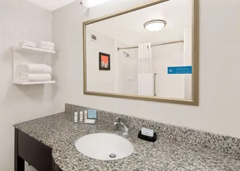 Hampton Inn Atlanta-Georgia Tech-Downtown hotel thumbnail 6