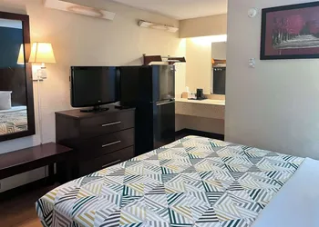 Studio 6 Suites Shreveport, LA – Industrial Loop hotel thumbnail 7