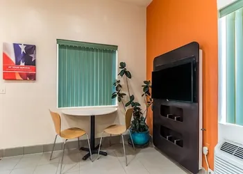 Motel 6 Raleigh, NC - Cary hotel thumbnail 3