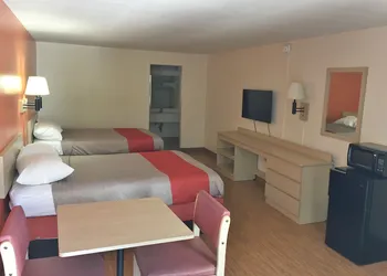 Motel 6 Raleigh, NC - Cary hotel thumbnail 6