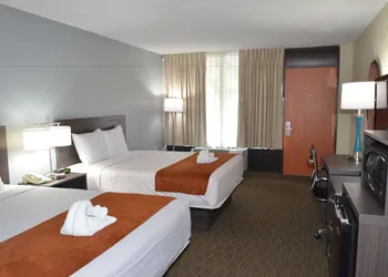 Days Inn & Suites by Wyndham Orlando Airport hotel thumbnail 6