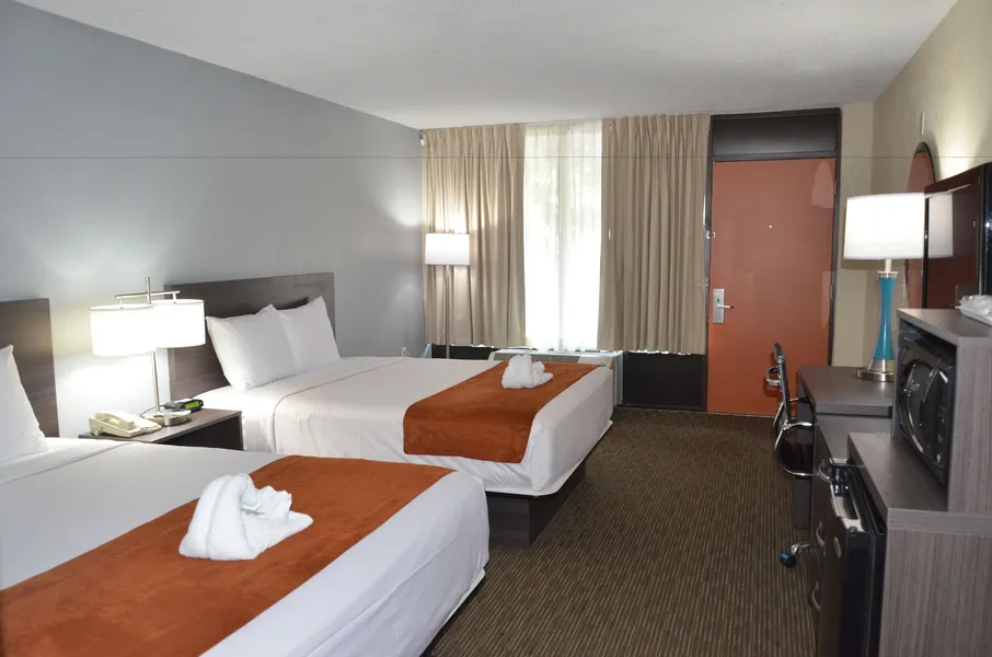 Days Inn & Suites by Wyndham Orlando Airport hotel detail image 6
