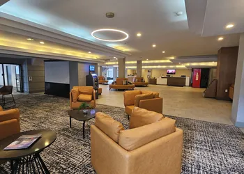Wyndham Rochester Downtown hotel thumbnail 5