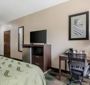 Quality Inn hotel detail image 7