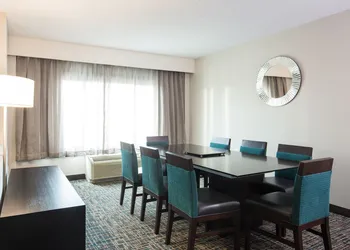 Crowne Plaza Memphis Downtown by IHG hotel thumbnail 2