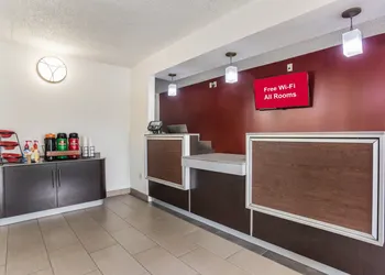 Red Roof Inn Monteagle - I-24 hotel thumbnail 2