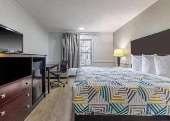 Motel 6 Dallas, TX – Downtown hotel thumbnail 8