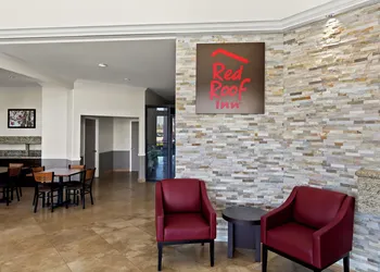 Red Roof Inn Stafford, TX hotel thumbnail 3