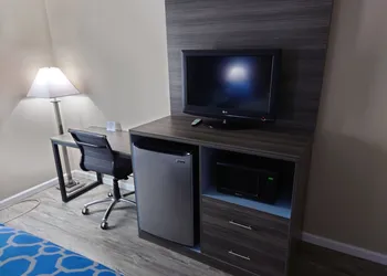 Baymont by Wyndham Adairsville hotel thumbnail 8