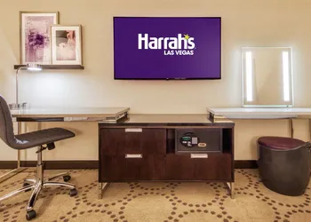Harrah’s Las Vegas – A Caesars Rewards Destination hotel thumbnail 6