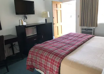 Desert Lodge hotel thumbnail 5