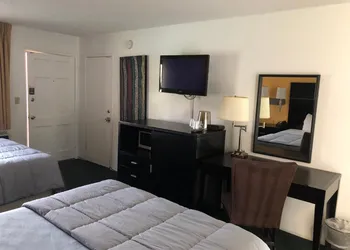 Desert Lodge hotel thumbnail 8