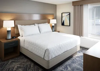 Candlewood Suites DFW Airport North - Irving by IHG hotel thumbnail 2