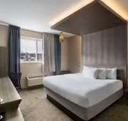 Ramada by Wyndham Bronx hotel detail image 7