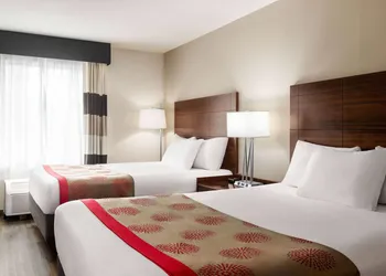 Ramada by Wyndham Sarasota Waterfront hotel thumbnail 6