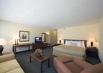 Budgetel Inn & Suites Atlanta hotel thumbnail 4