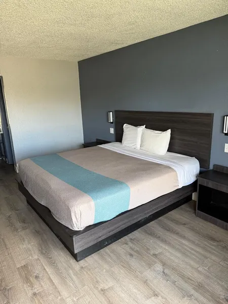 Best Value Inn Garland hotel detail image 6
