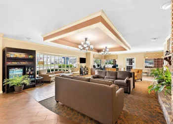 Best Western Coach House hotel thumbnail 2
