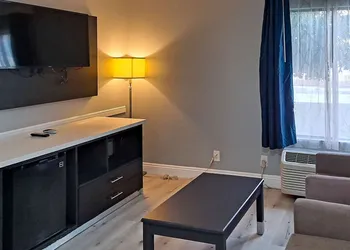 Clarion Pointe El Cajon San Diego East hotel thumbnail 7