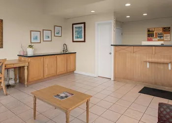 Sand Dollar Inn hotel thumbnail 3
