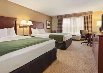 Country Inn & Suites by Radisson, Stevens Point, WI hotel thumbnail 7