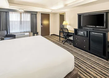 Best Western Coral Hills hotel thumbnail 4