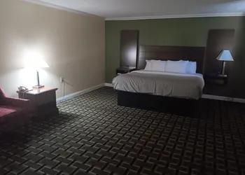Quality Inn Harrodsburg-Danville hotel thumbnail 5