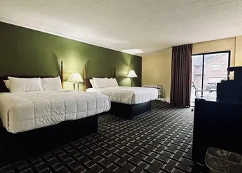 Quality Inn Harrodsburg-Danville hotel thumbnail 6