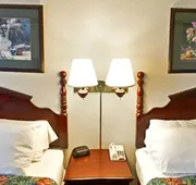 Americas Best Value Inn & Suites Waukegan Gurnee hotel detail image 3