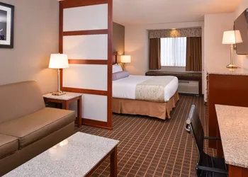 Best Western Plus Peak Vista Inn & Suites hotel thumbnail 8