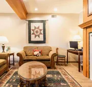 Lancaster Inn and Suites hotel detail image 3