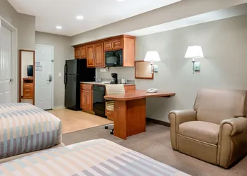 Candlewood Suites LAX Hawthorne by IHG hotel thumbnail 4