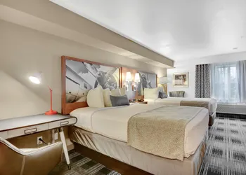 Executive Residency by Best Western Navigator Inn & Suites hotel thumbnail 6