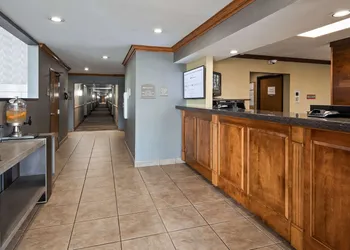 Best Western Plus North Canton Inn & Suites hotel thumbnail 2