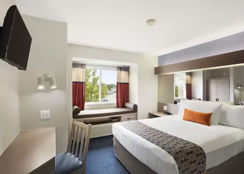 Microtel Inn by Wyndham Louisville East hotel thumbnail 5