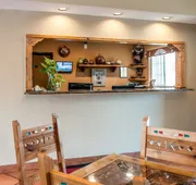 Econo Lodge Inn & Suites Santa Fe South hotel detail image 3