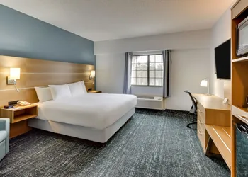 ParkShore Resort hotel thumbnail 5