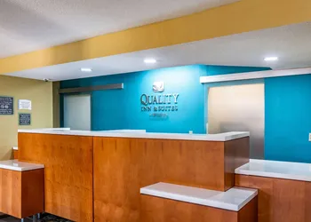 Quality Inn & Suites Southport hotel thumbnail 4