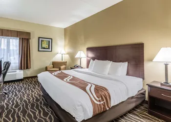 Quality Inn & Suites Southport hotel thumbnail 7