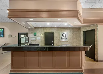 Quality Inn & Conference Centre hotel thumbnail 2