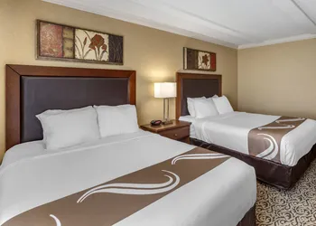 Quality Inn & Conference Centre hotel thumbnail 8