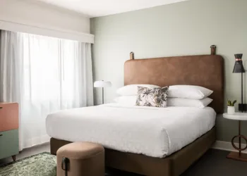 Hotel Indigo St Louis - Central West End by IHG hotel thumbnail 5