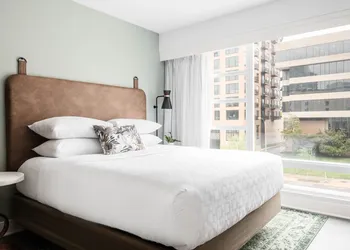 Hotel Indigo St Louis - Central West End by IHG hotel thumbnail 7