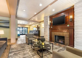 Best Western John Muir Inn hotel thumbnail 2